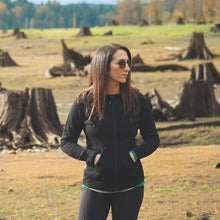 Load image into Gallery viewer, Expedition - Women&#39;s Brushed Wool Hoodie Kodiak Fleece Tops Minus33 Merino Wool Clothing 