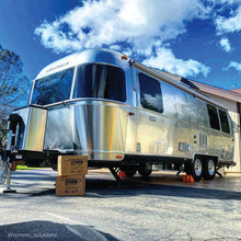 Load image into Gallery viewer, Go Power! 100AH Lithium Iron Phosphate Solar Battery Batteries Go Power! 